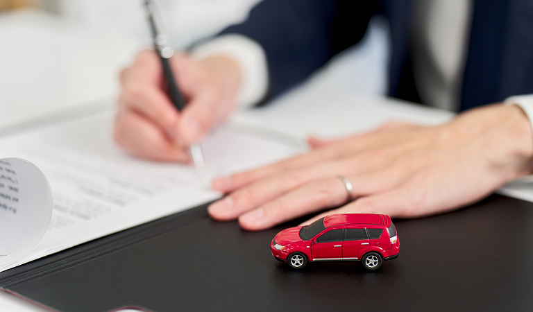 Difference Between a Car Warranty and a Service Plan